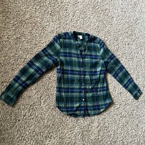 BNWOT LLBean Plaid Button-down flannel shirt in size XS
